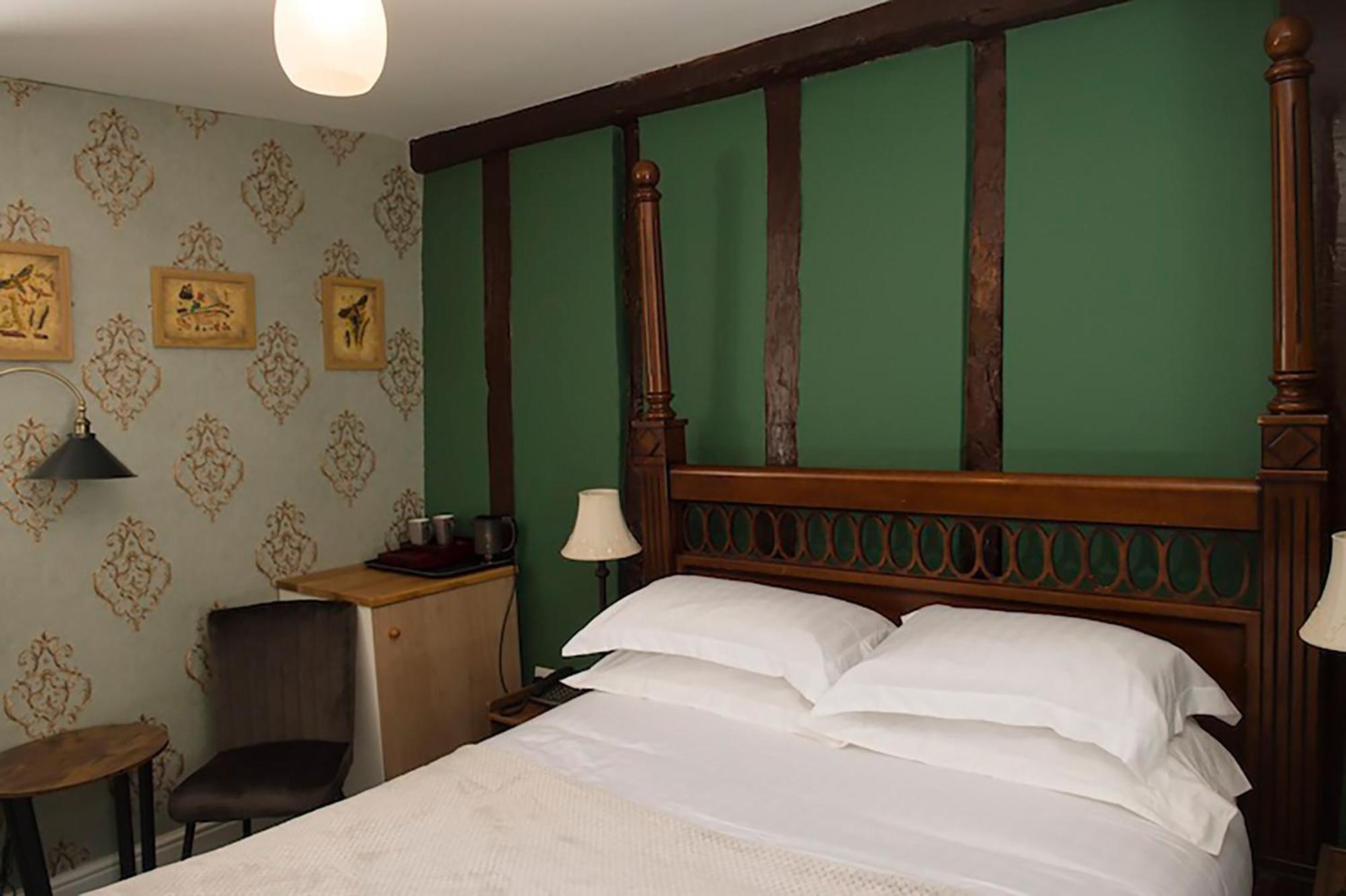 The Sun Hotel Canterbury Rum bild